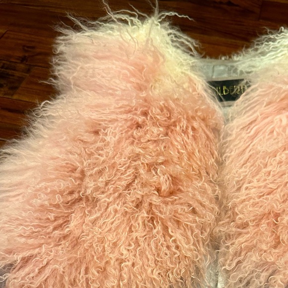 Gilberti Fur company Real Lamb Shaggy Wool Pink Gray and White Vest - Picture 3 of 8